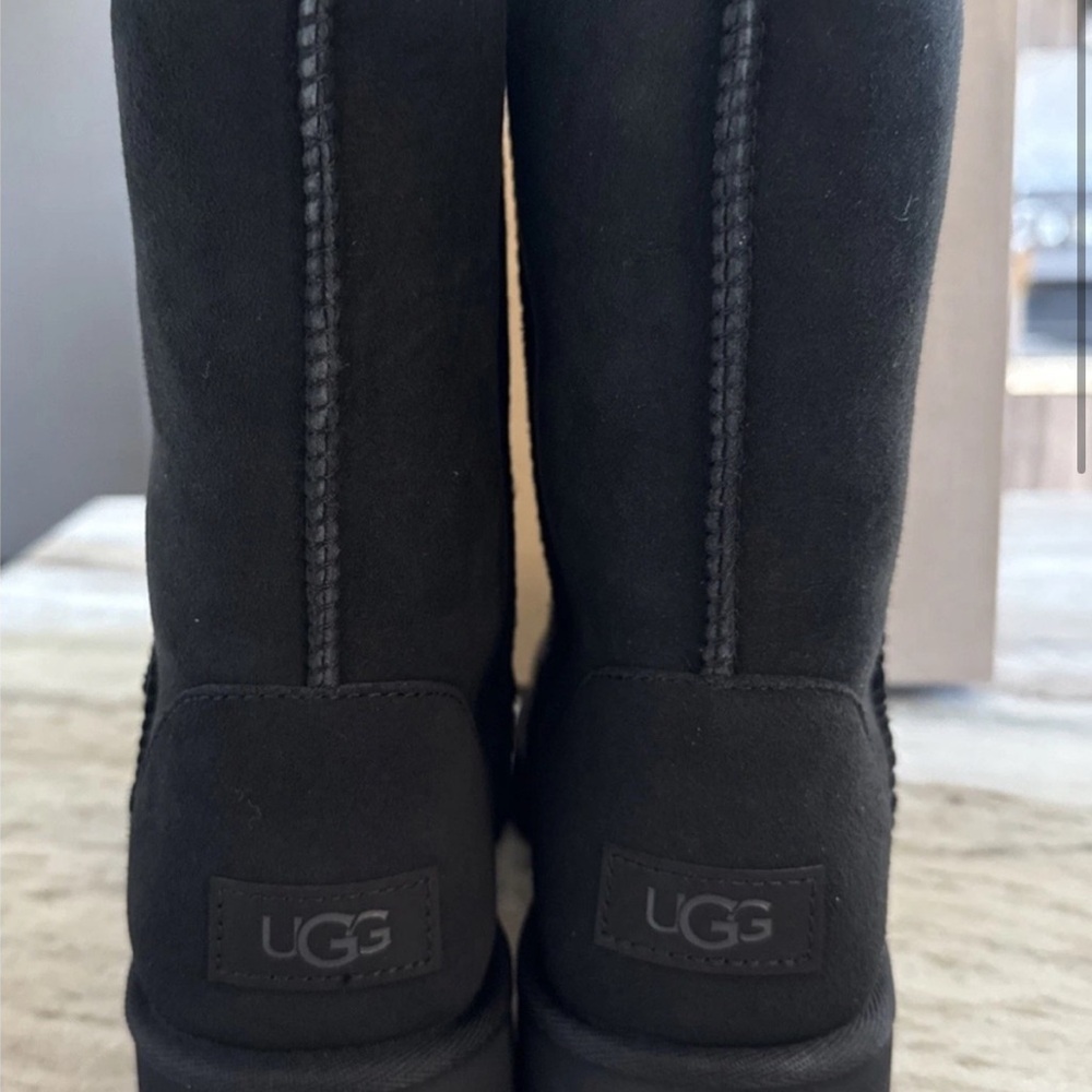 Ugg Classic Boots - image 6